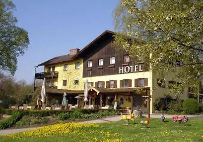 Landhotel Bayerische Alm Hotel 2*