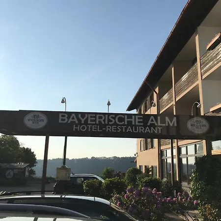 Landhotel Bayerische Alm 2*